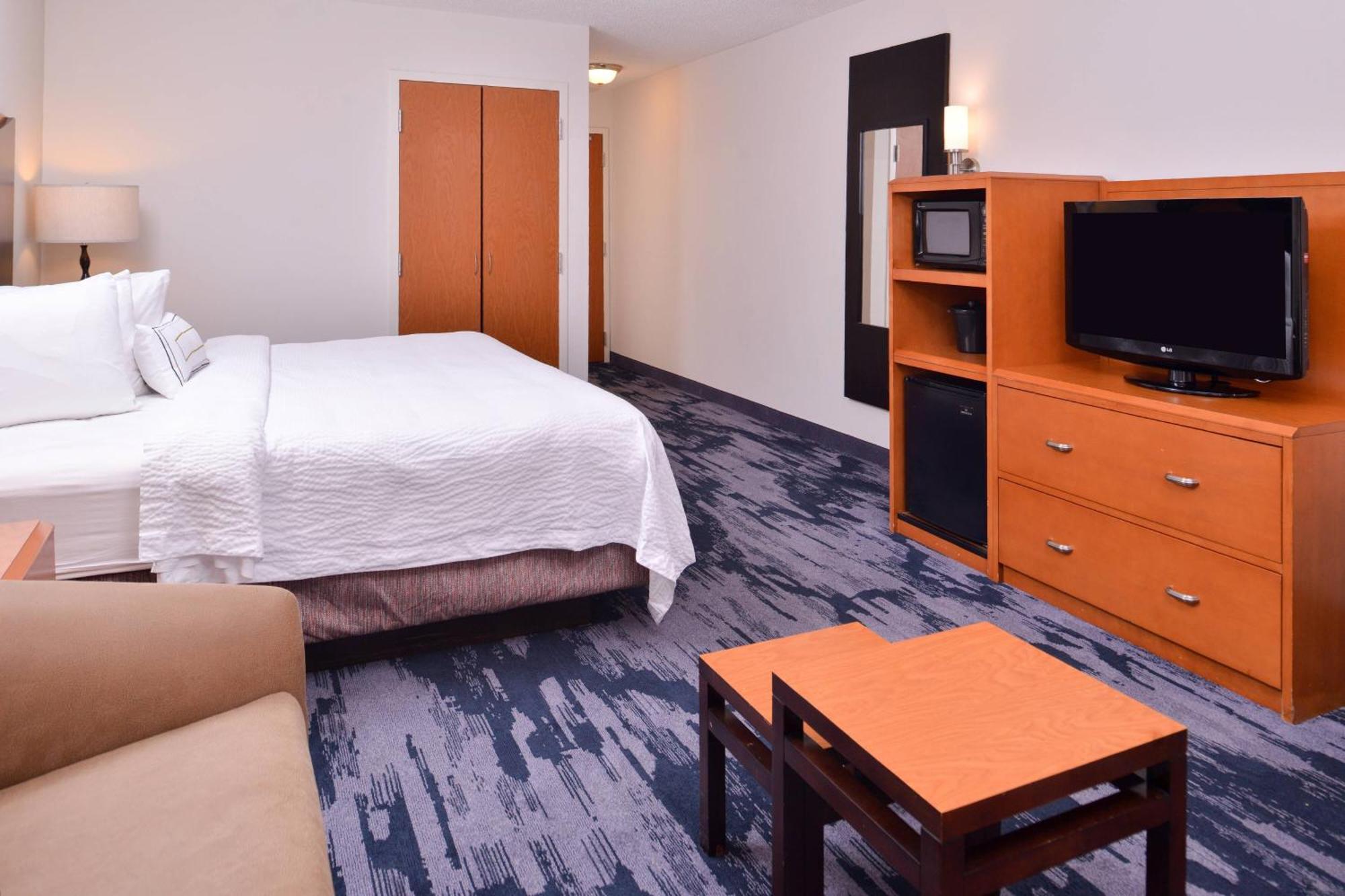 Fairfield Inn And Suites By Marriott Birmingham Pelham/I-65 מראה חיצוני תמונה