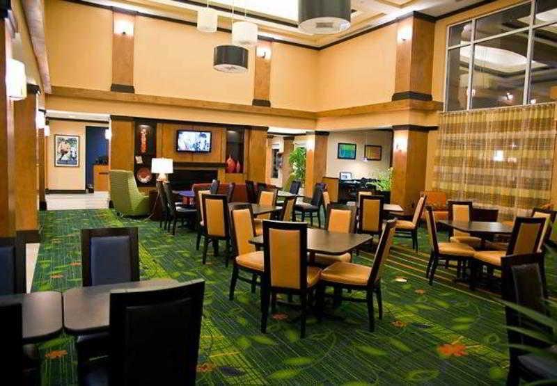 Fairfield Inn And Suites By Marriott Birmingham Pelham/I-65 מראה חיצוני תמונה